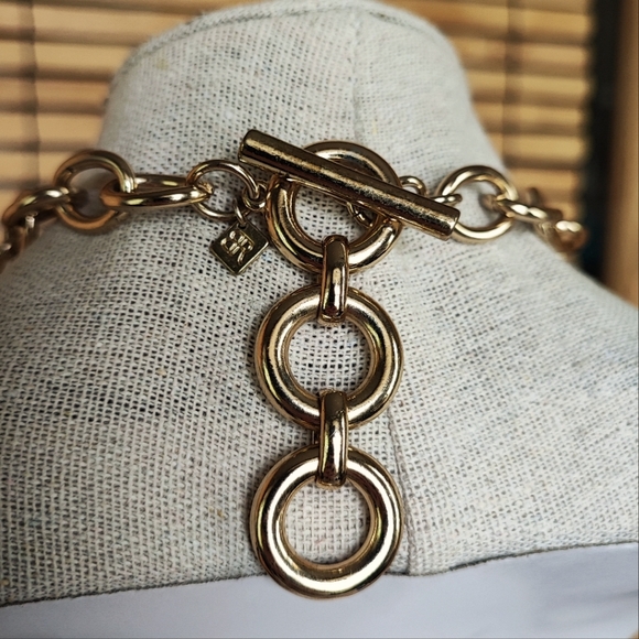 Banana Republic BR Small Navy Blue Micro Cabochon Link Chain Necklace Gold Tone - Picture 3 of 6